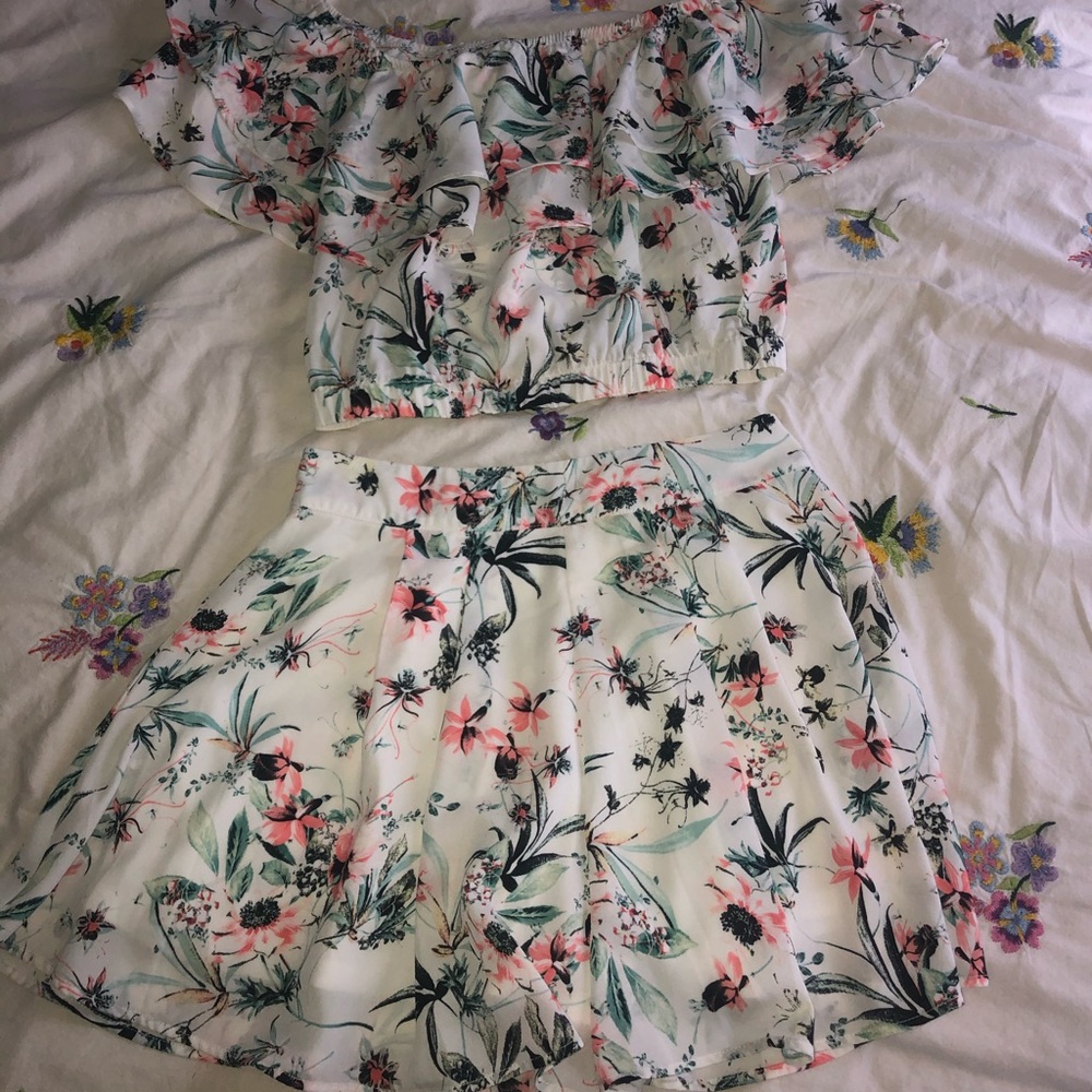 Ditsy floral 2-piece